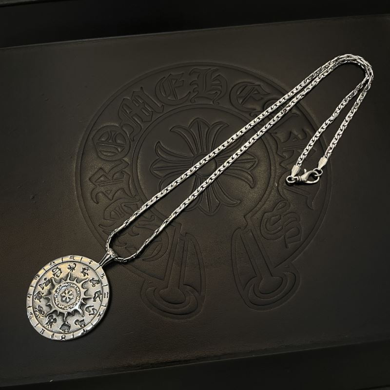 Ch*0me He**ts necklaces
